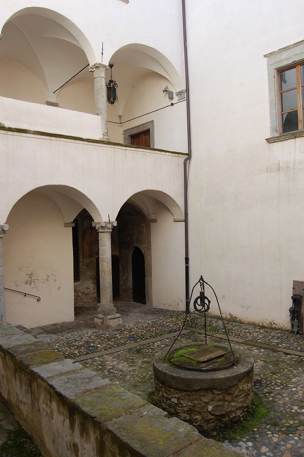 Immagini di Complesso monumentale del Castello dei Marchesi del Carretto