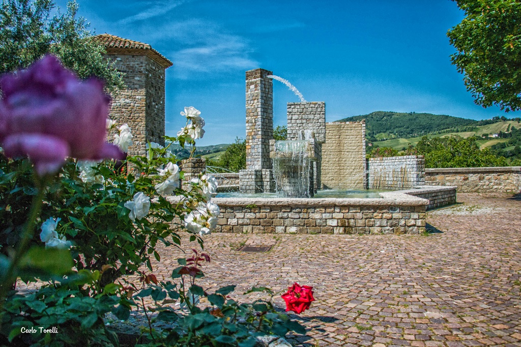 Immagini di Beni culturali del Centro Storico di Frontino