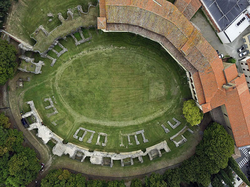 Immagini di Museo Archeologico Nazionale Gaio Cilnio Mecenate e anfiteatro romano di Arezzo