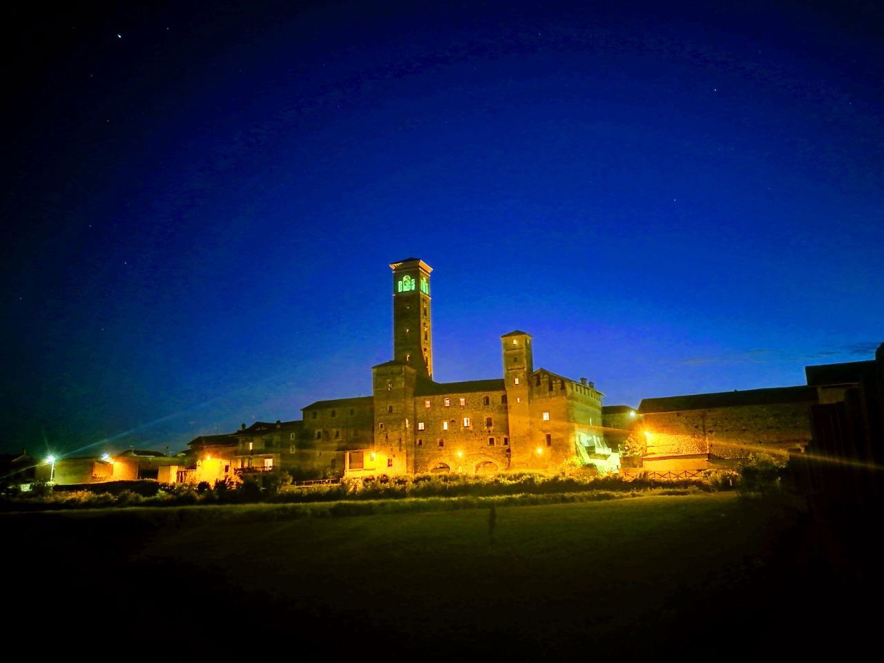 Immagini di CASTELLO MONASTERO BENEDETTINE DI LENTA