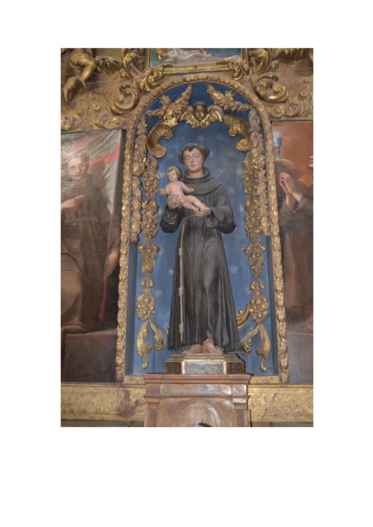 Immagini di Altare ligneo dedicato a Sant'Antonio da Padova presso la chiesa del Beato Sante