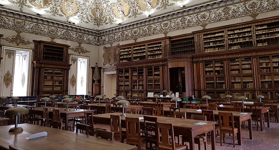 Immagini di Biblioteca Nazionale di Napoli 