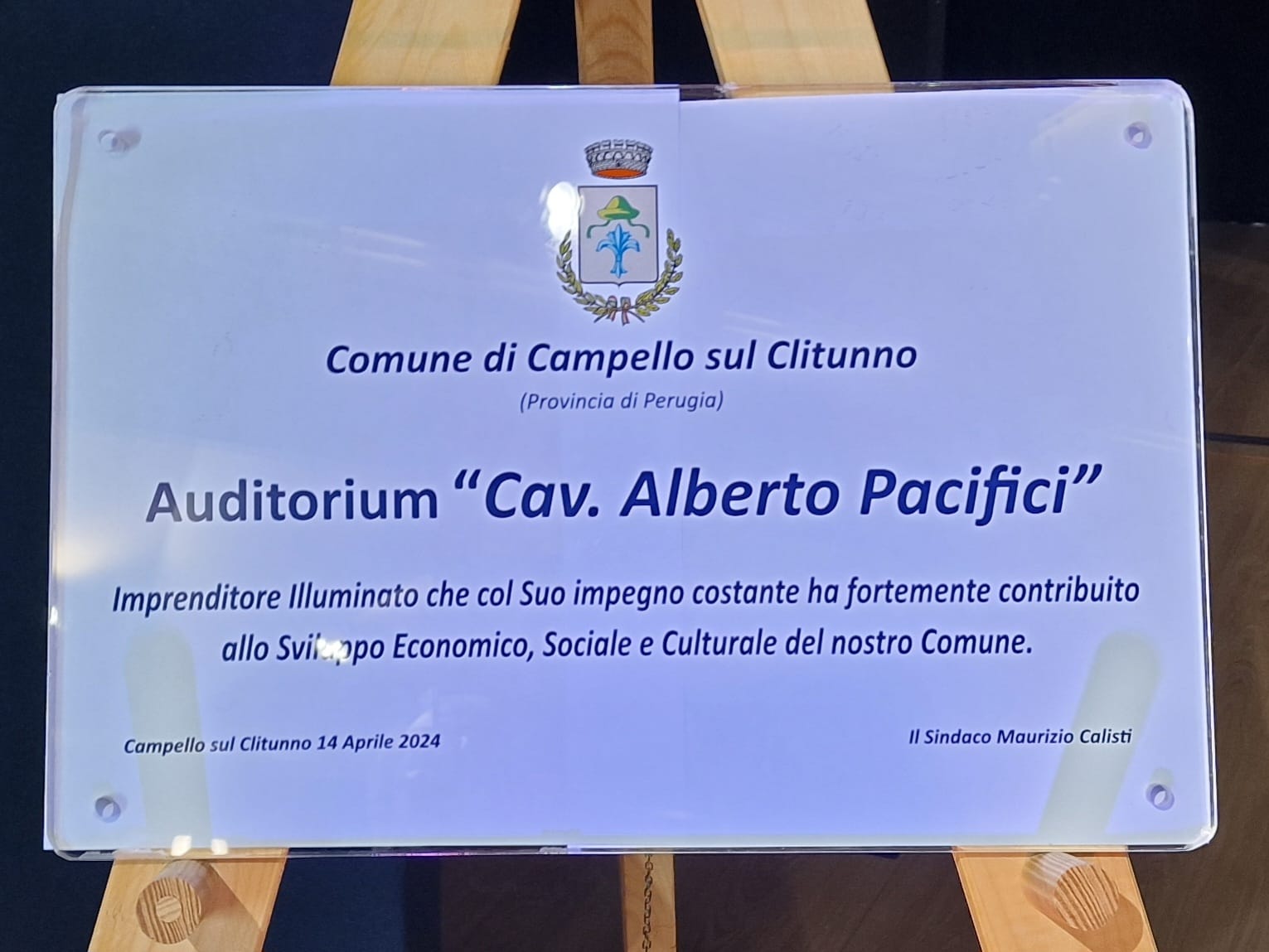 Immagini di Auditorium comunale Campello sul Clitunno