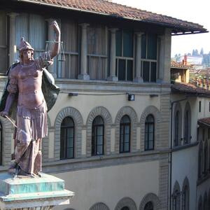 Comune di Firenze - Restauro statue di piazza della Signoria e piazzale Michelangelo