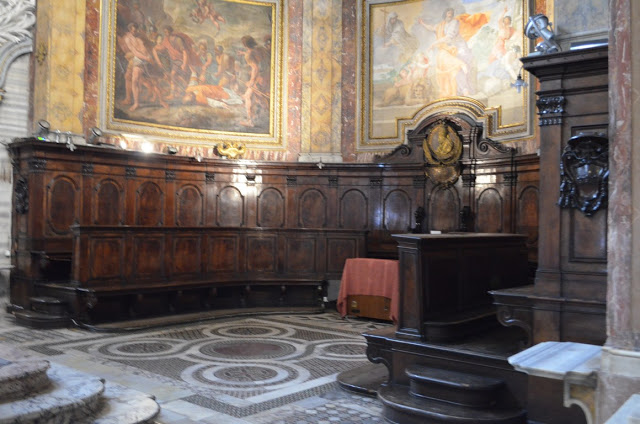 Immagini di Restauro coro ligneo 