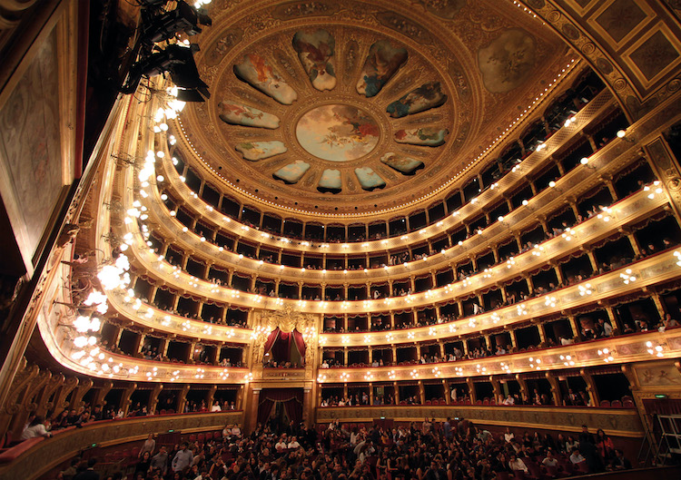Immagini di Sostegno alla Fondazione Teatro Massimo - anno 2021