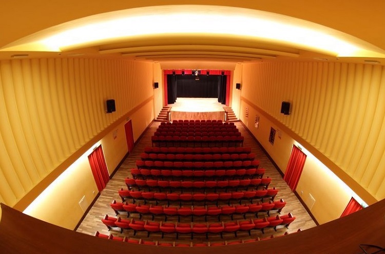 Immagini di Sostegno alla produzione teatrale e alla gestione di spazi anno 2022