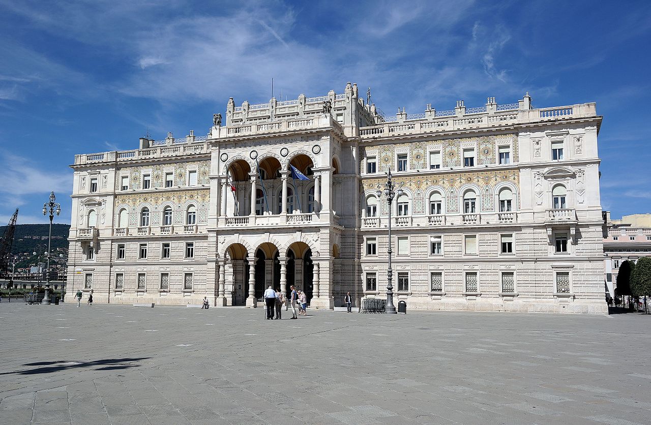 Immagini di RESTAURO CONSERVATIVO PIANO NOBILE DELL’EDIFICIO DEL PALAZZO DI GOVERNO