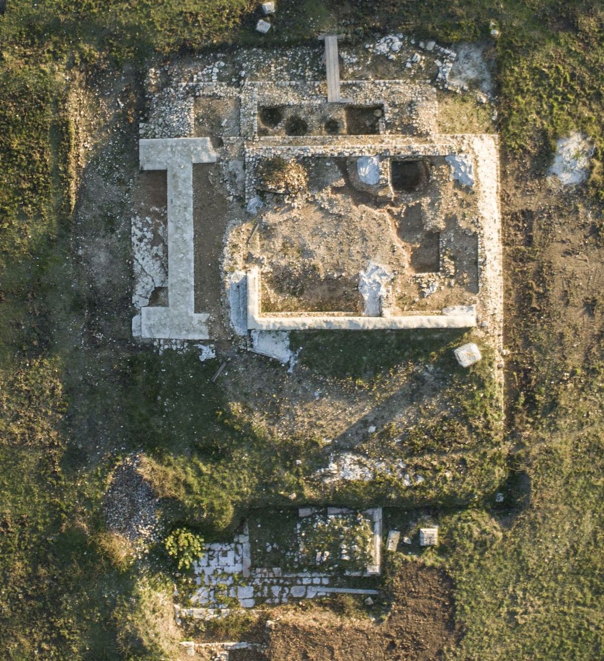 Immagini di Restauro delle strutture del capitolium